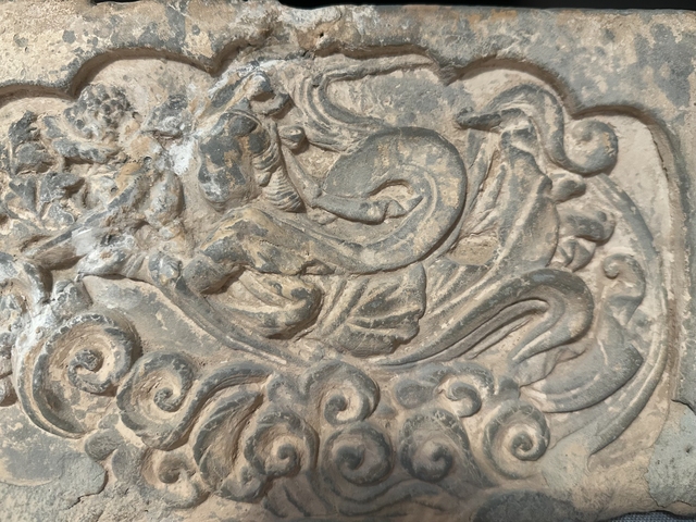 古玩陶瓷天女散花圖磚雕真品鑒賞圖