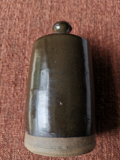 古玩陶瓷明代醬釉瓶哥真品鑒賞圖