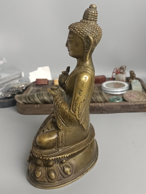 古玩銅器銅佛造像真品鑒賞圖