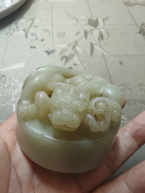 古玩玉器和田玉龍扭印坯真品鑒賞圖