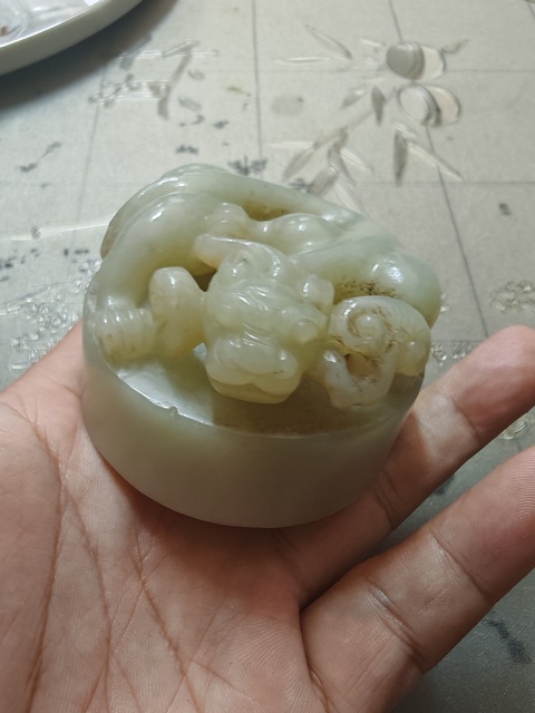 古玩玉器和田玉龍扭印坯真品鑒賞圖