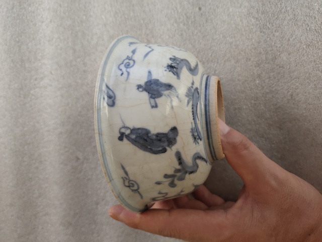 古玩陶瓷人物紋青花碗真品鑒賞圖
