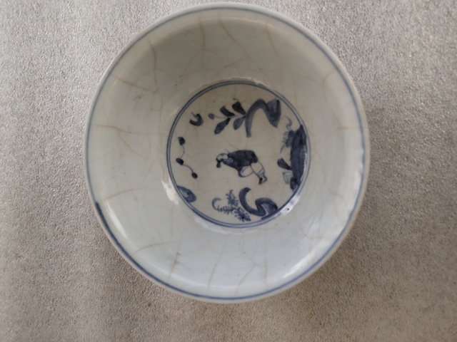古玩陶瓷人物紋青花碗真品鑒賞圖