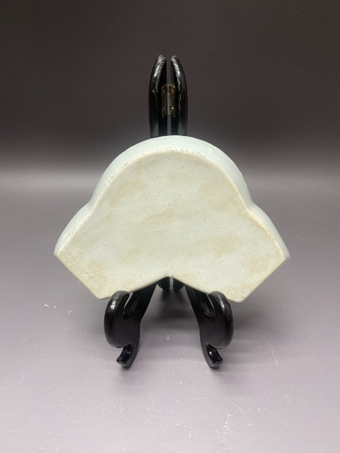 古玩陶瓷獅紋青花盤真品鑒賞圖