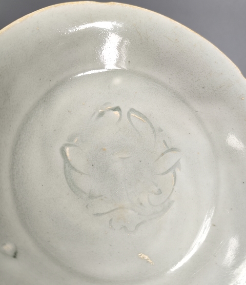 古玩陶瓷青白釉刻花盤真品鑒賞圖