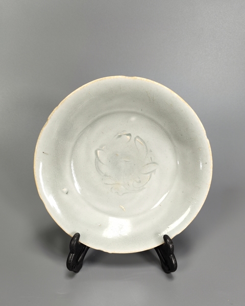 古玩陶瓷青白釉刻花盤真品鑒賞圖