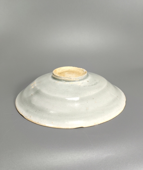 古玩陶瓷青白釉刻花盤真品鑒賞圖