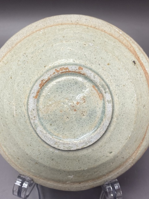 古玩陶瓷宋代·芒口影青盤(pán)拍賣,當(dāng)前價(jià)格139元