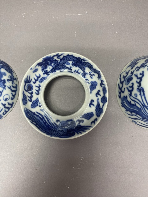 古玩陶瓷清晚期·【龍鳳呈祥】青花三才蓋碗拍賣,當前價格4200元