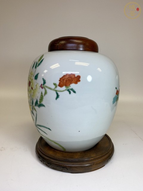古玩陶瓷清乾隆 粉彩鳳穿牡丹蓋罐真品鑒賞圖