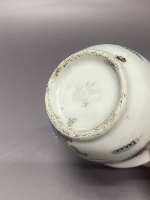 古玩陶瓷人物紋粉彩鳥食罐真品鑒賞圖