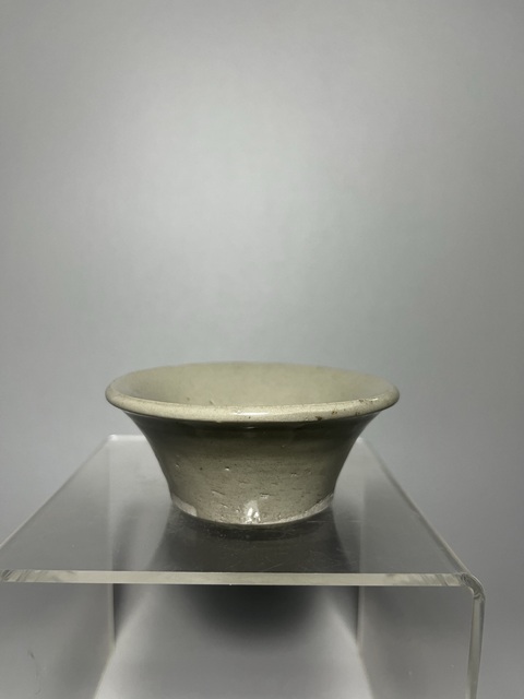 古玩陶瓷龍泉青瓷撇口杯真品鑒賞圖