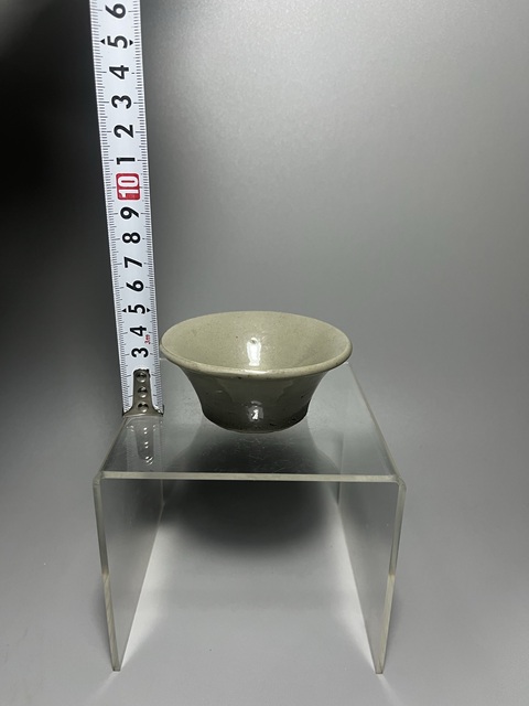古玩陶瓷龍泉青瓷撇口杯真品鑒賞圖