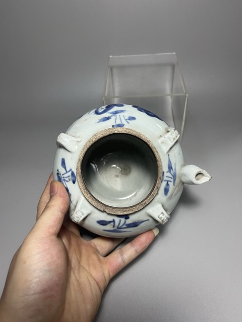 古玩陶瓷青花山水詩文茶壺真品鑒賞圖