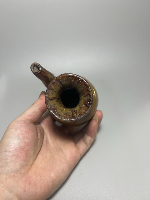 古玩陶瓷褐釉酒壺真品鑒賞圖