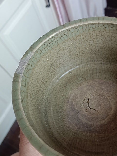 古玩陶瓷龍泉青瓷香爐拍賣，當前價格1800元