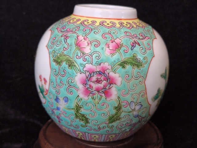 古玩陶瓷花鳥紋粉彩罐真品鑒賞圖