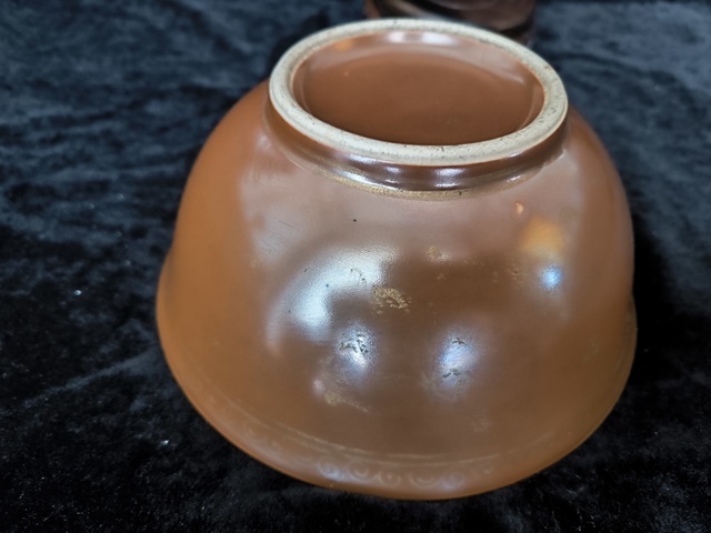 古玩陶瓷清中紫金釉碗真品鑒賞圖