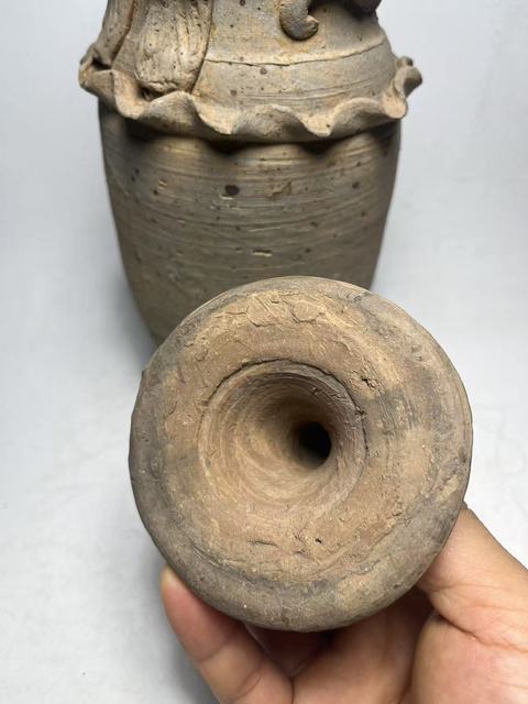 古玩陶瓷素胎魂瓶真品鑒賞圖