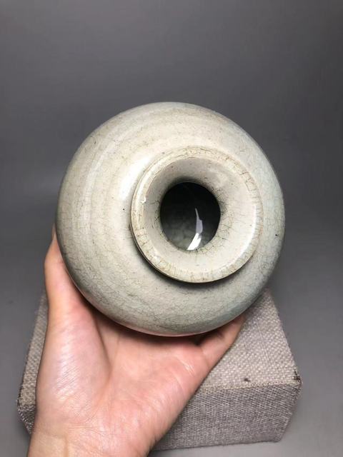 古玩陶瓷哥釉罐真品鑒賞圖