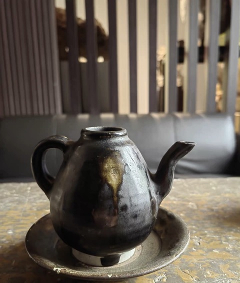 古玩陶瓷吉州窯系黑釉梨形壺真品鑒賞圖