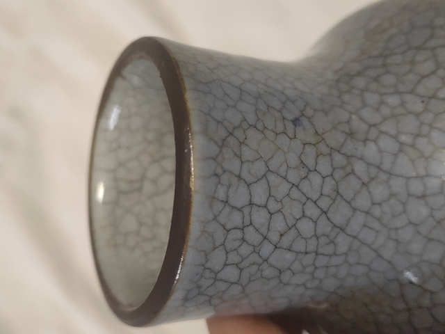 古玩陶瓷哥釉葫蘆瓶真品鑒賞圖