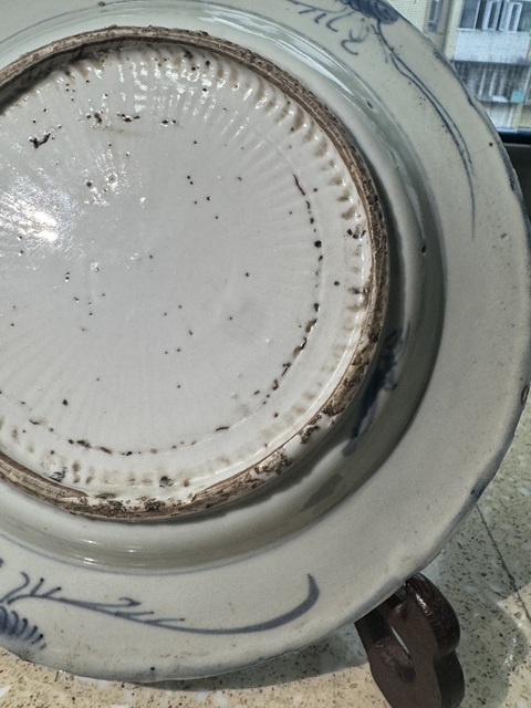 古玩陶瓷明晚期 青花雙鹿圖折沿盤真品鑒賞圖