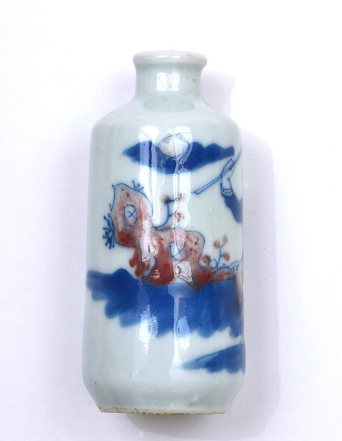 古玩陶瓷青花釉里紅鼻煙壺真品鑒賞圖