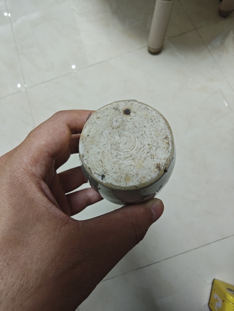 古玩陶瓷花卉紋青花罐真品鑒賞圖