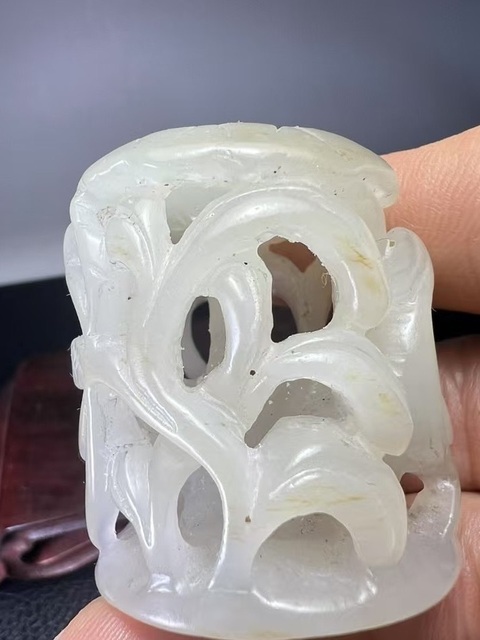 古玩玉器和田玉雕“爐頂”真品鑒賞圖