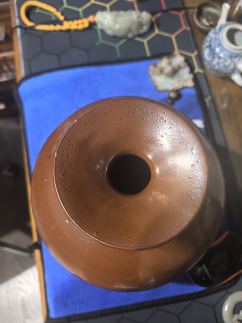 古玩陶瓷紫金釉撇口瓶真品鑒賞圖
