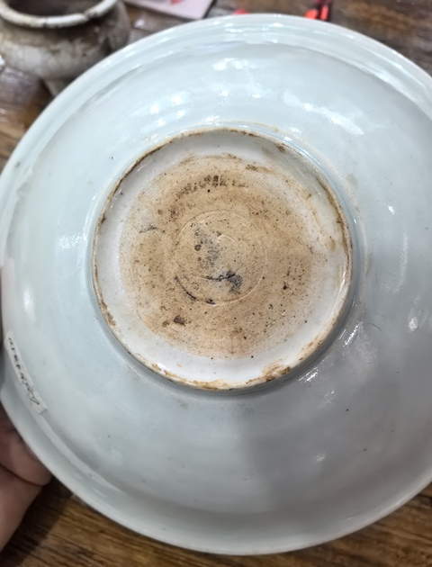古玩陶瓷湖田窯青白釉刻花碗真品鑒賞圖