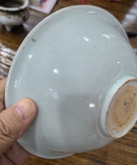 古玩陶瓷湖田窯青白釉刻花碗真品鑒賞圖
