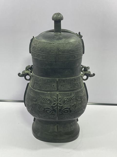 古玩銅器提梁卣真品鑒賞圖