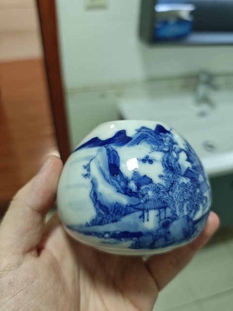 古玩陶瓷清晚期 青花山水紋雞心水盂真品鑒賞圖