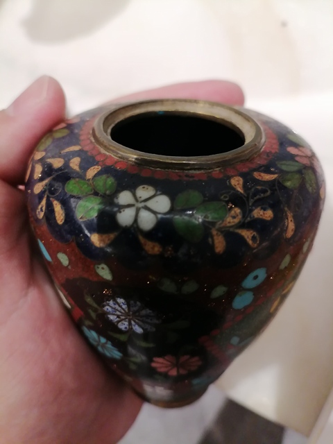 古玩銅器晚清景泰藍(lán)瓶拍賣,當(dāng)前價(jià)格3000元