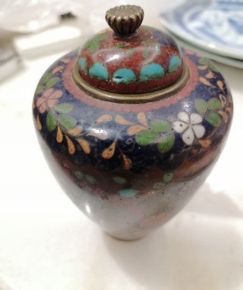 古玩銅器晚清景泰藍(lán)瓶拍賣,當(dāng)前價(jià)格3000元