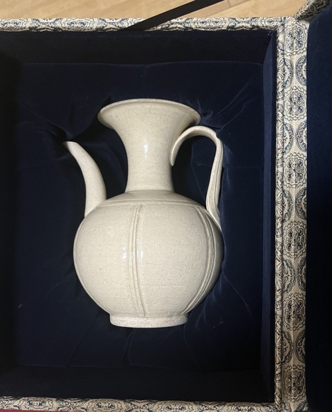 古玩陶瓷南宋青白釉瓜棱執壺真品鑒賞圖