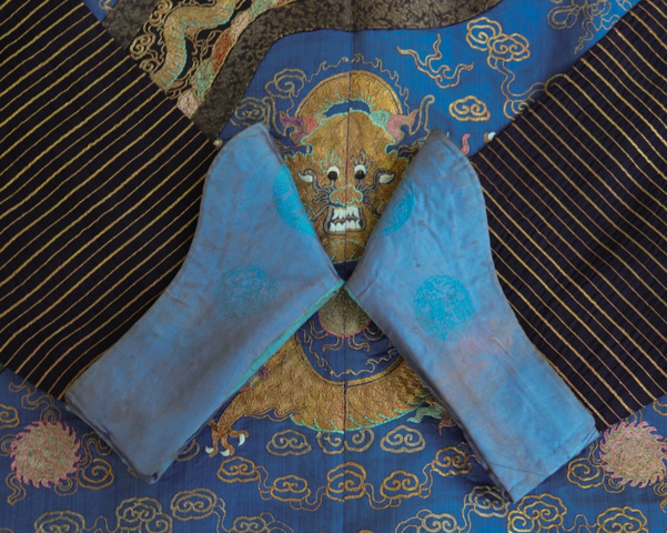 古玩雜項(xiàng)蟒袍真品鑒賞圖