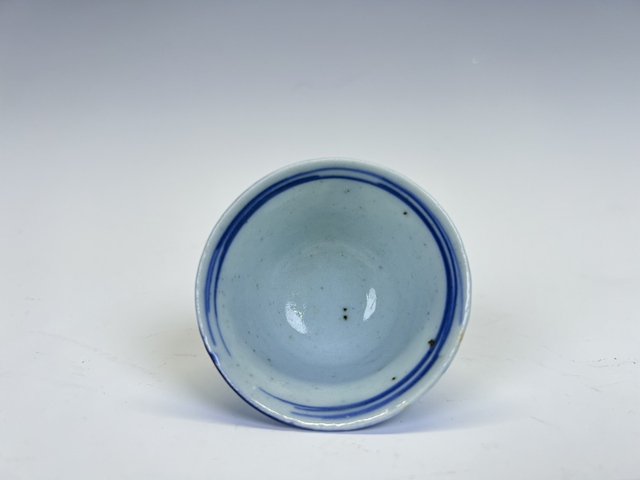 古玩陶瓷清中期·青花花卉杯拍賣,當前價格0元