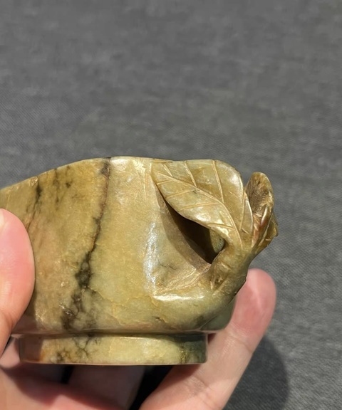 古玩玉器地方料把杯真品鑒賞圖