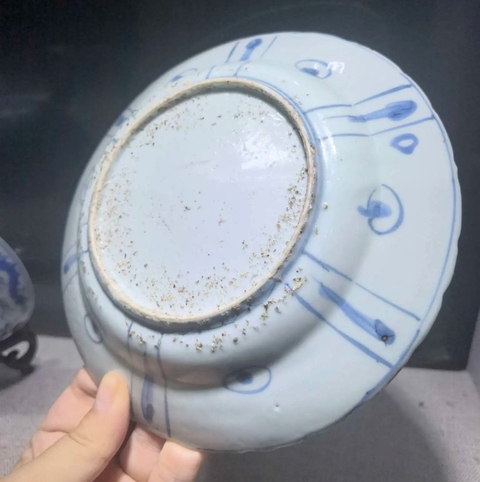 古玩陶瓷青花雙鹿圖花口盤真品鑒賞圖