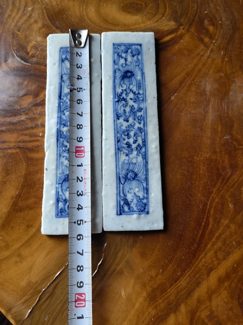 古玩陶瓷花卉紋青花瓷板畫真品鑒賞圖