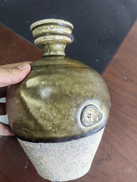 古玩陶瓷青釉盤口瓶真品鑒賞圖