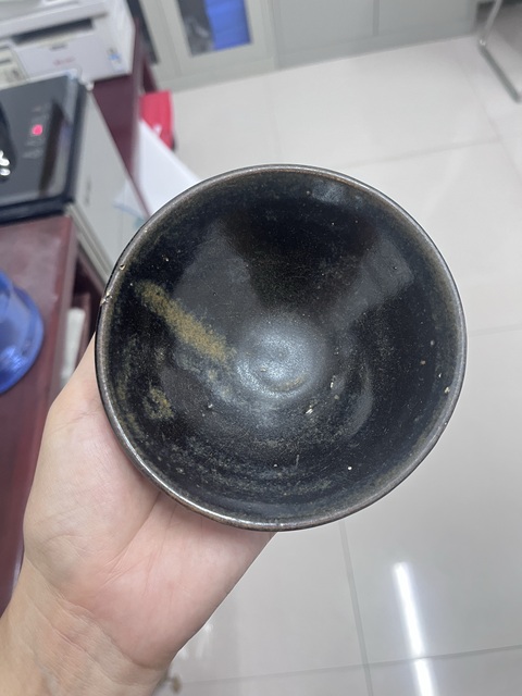 古玩陶瓷金代黑釉盞真品鑒賞圖
