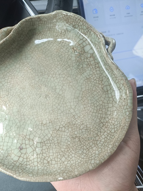 古玩陶瓷哥釉三足洗拍賣,當(dāng)前價(jià)格3888元
