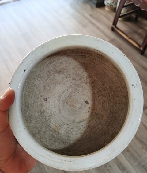 古玩陶瓷拐子龍紋青花香爐真品鑒賞圖