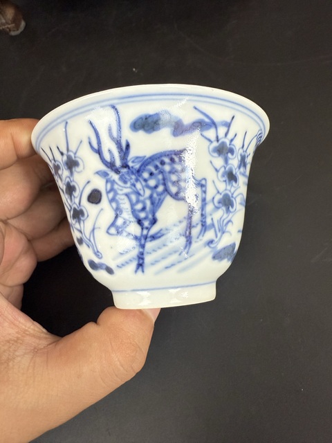 古玩陶瓷青花杯真品鑒賞圖