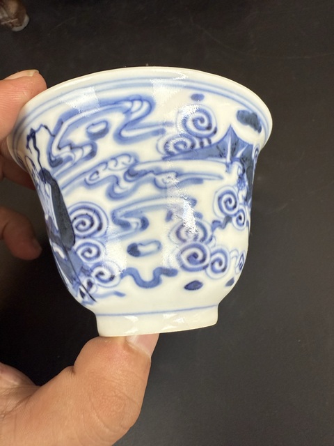 古玩陶瓷青花杯真品鑒賞圖