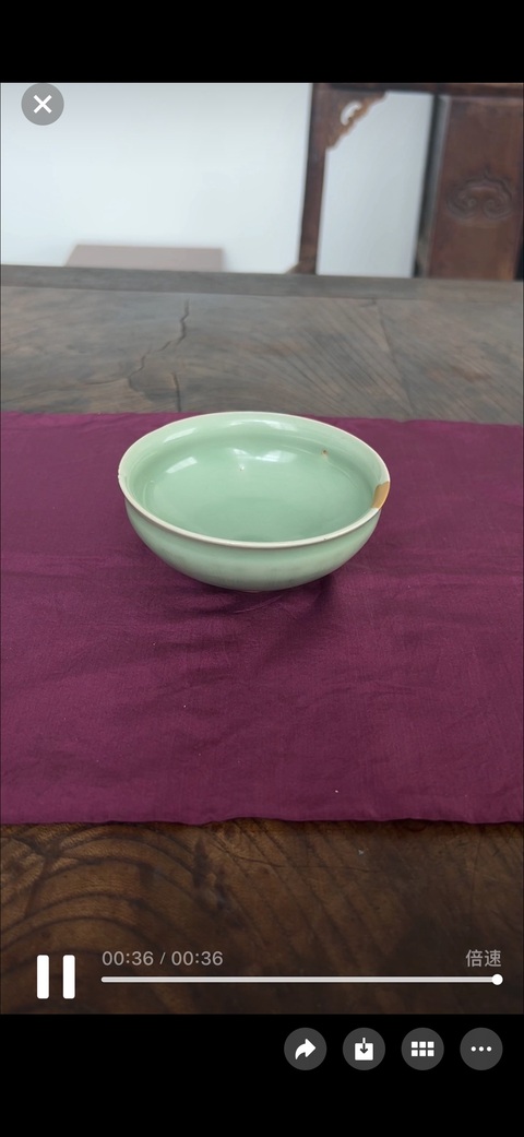 古玩陶瓷龍泉窯束口盞真品鑒賞圖